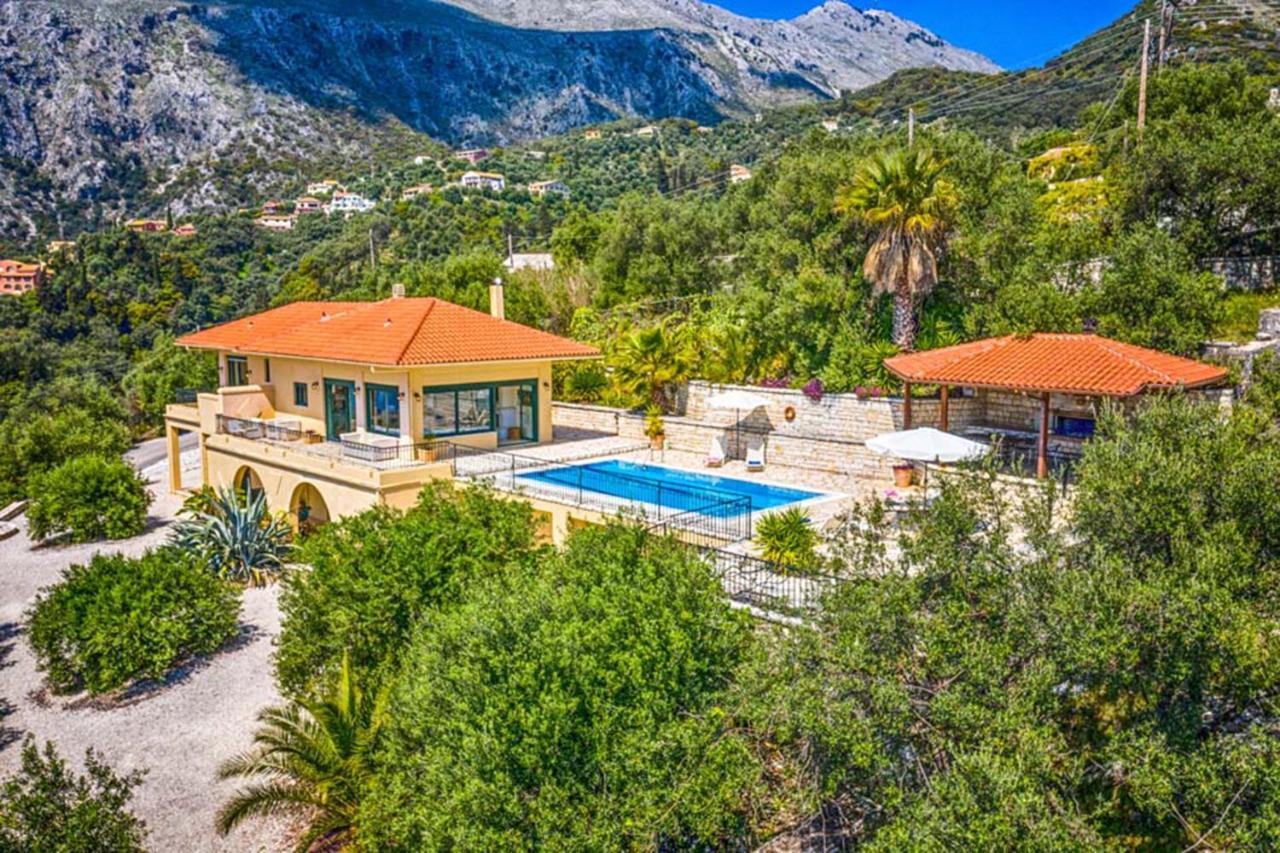 Villa Theaya Nisaki  Dış mekan fotoğraf