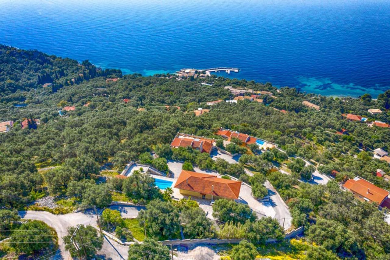 Villa Theaya Nisaki  Dış mekan fotoğraf